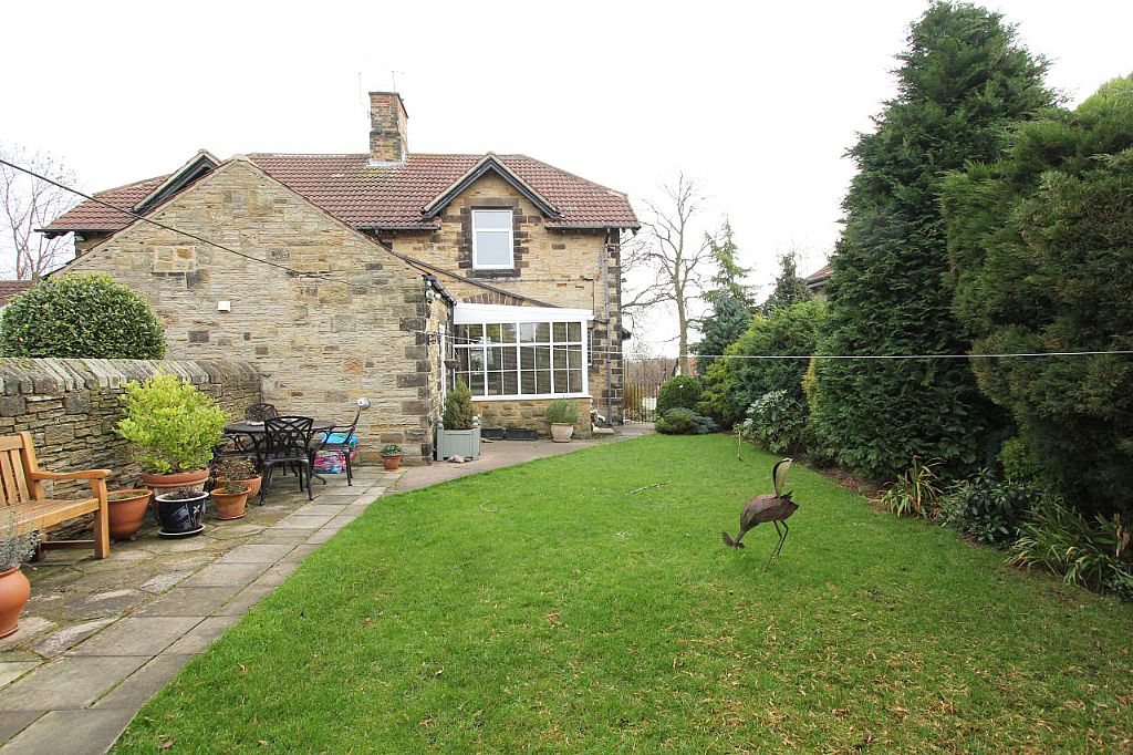 3 bed SemiDetached for sale in Barnsley Mouseprice