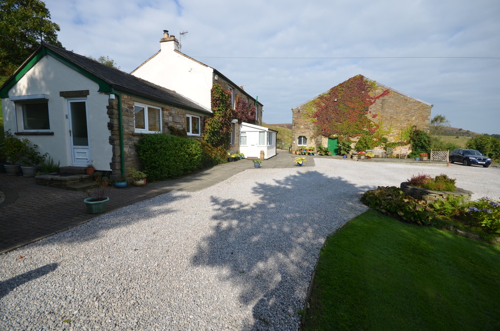 4 bed Farm House for sale in Darwen Mouseprice