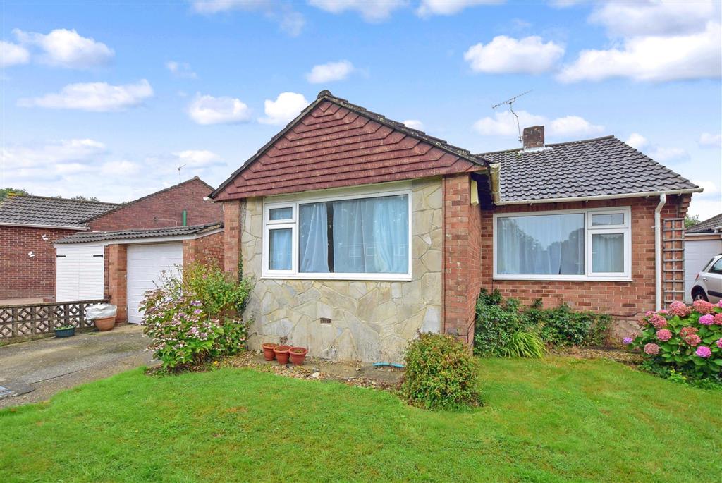 2 bed Bungalow for sale in Fareham Mouseprice