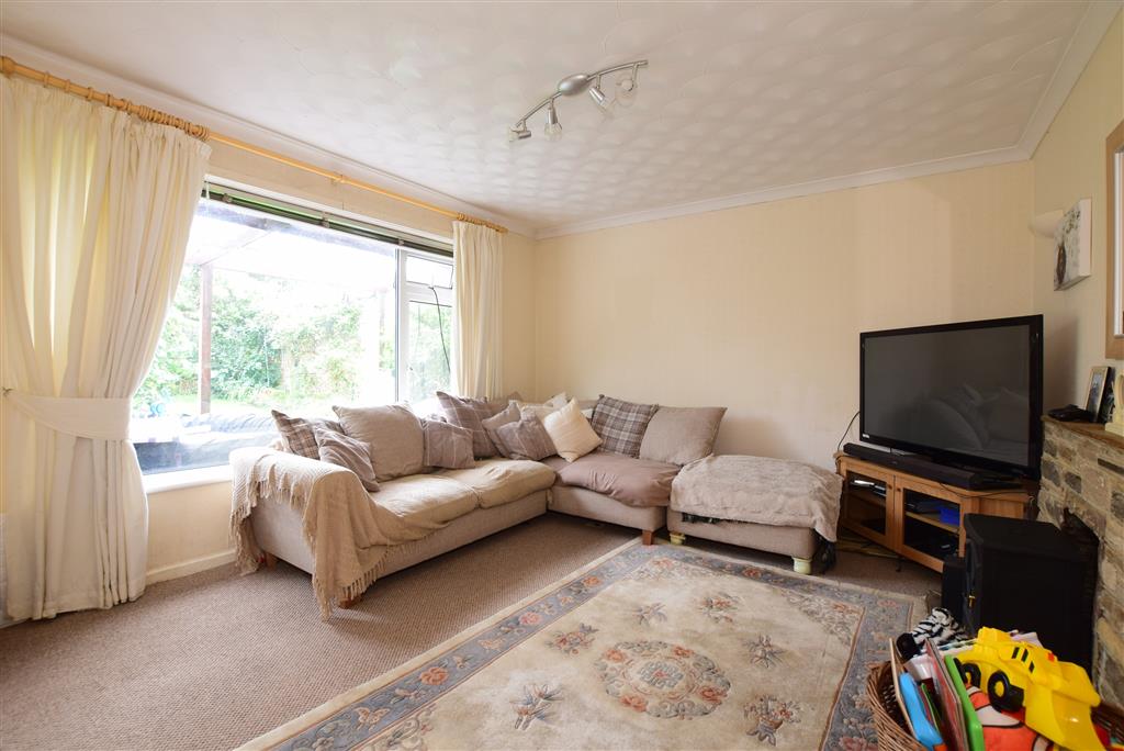 2 bed Bungalow for sale in Fareham Mouseprice