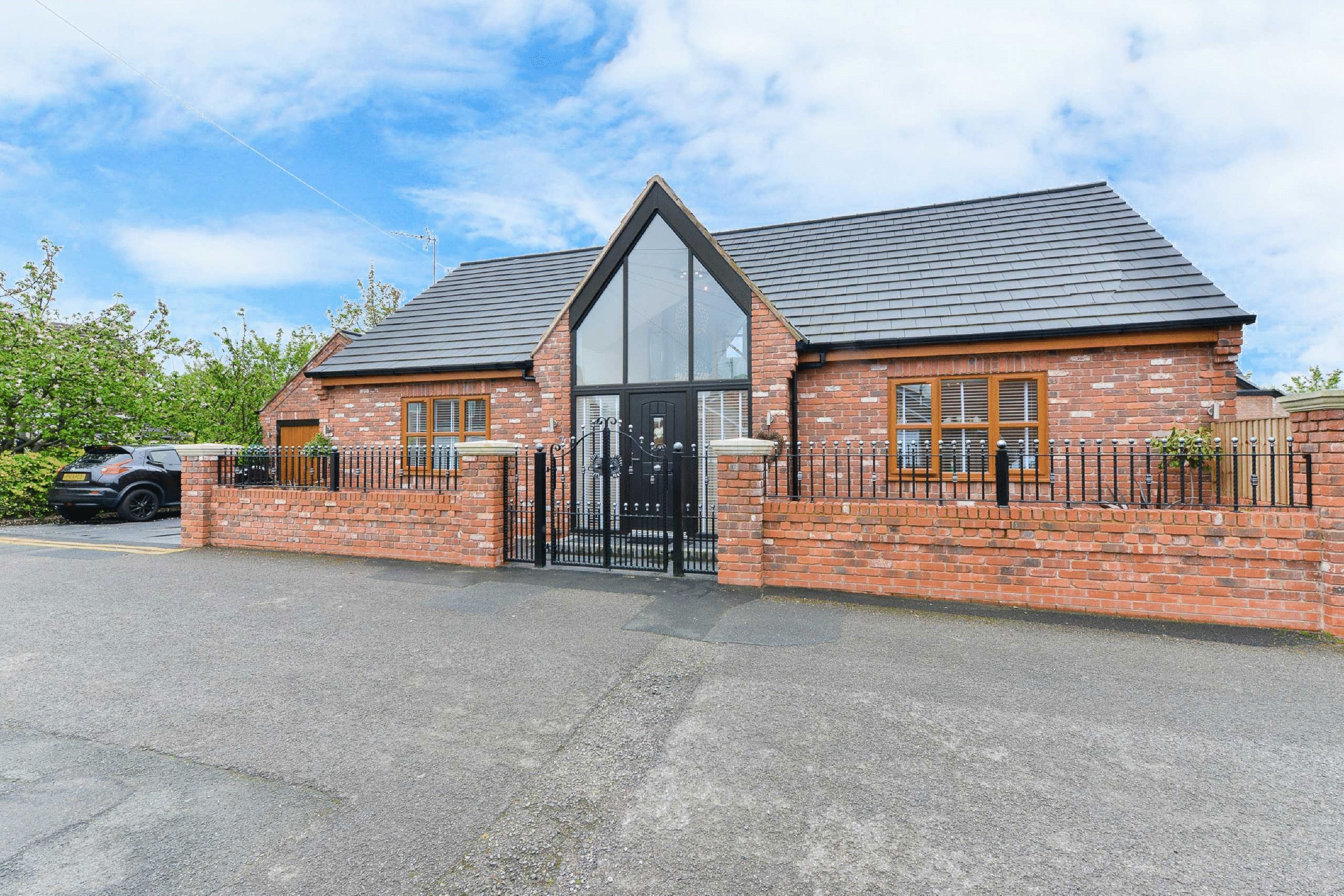 3 bed Detached for sale in Wigan Mouseprice